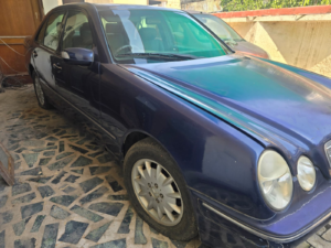 Merc-E-Class3